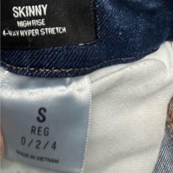 Express Skinny High Rise 4-Way Stretch Ladies Jeans. Size-S - Picture 4 of 8